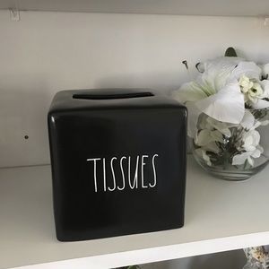 Rae Dunn black TISSUES